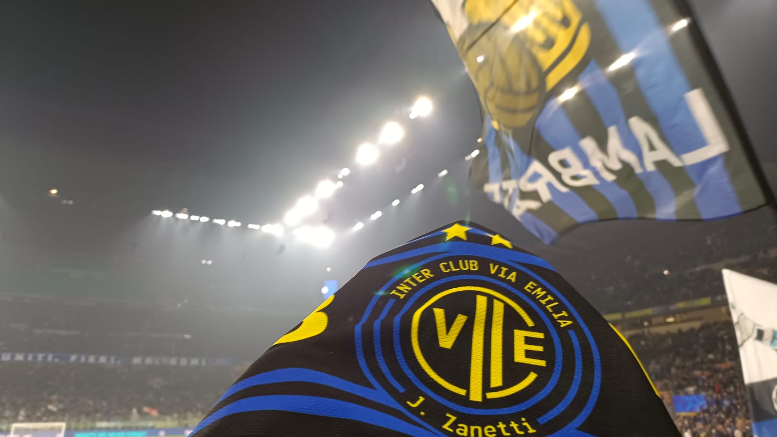 Afferra la sciarpa, schiarisci la voce!