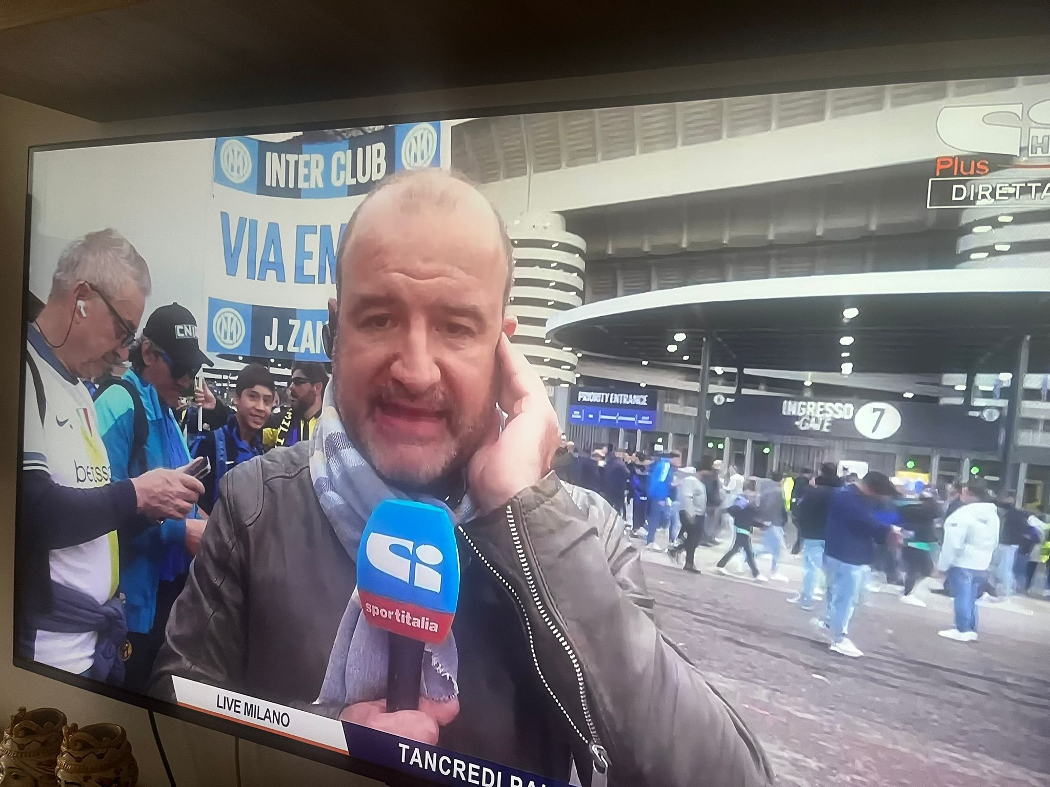 Incursione da Tancredi Palmeri puntata numero 725723355838